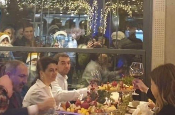 Թուրքի ստրուկը, ինչպես 2020-ին էր ենթարկվում թուրքի թելադրանքին, այնպես էլ հիմա` տալիս է Արցախը ու միջանցքը